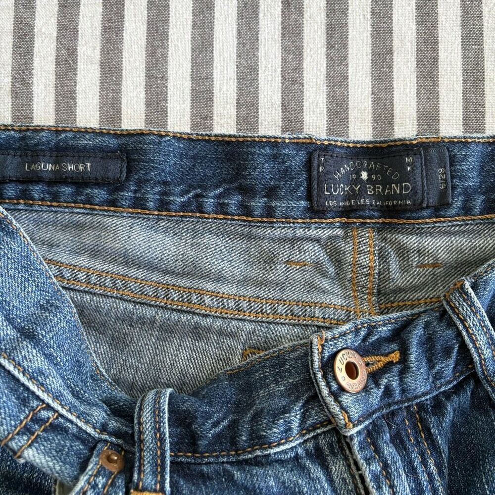 Lucky Brand Laguna Shorts Size 6/28 - Picture 2 of 4